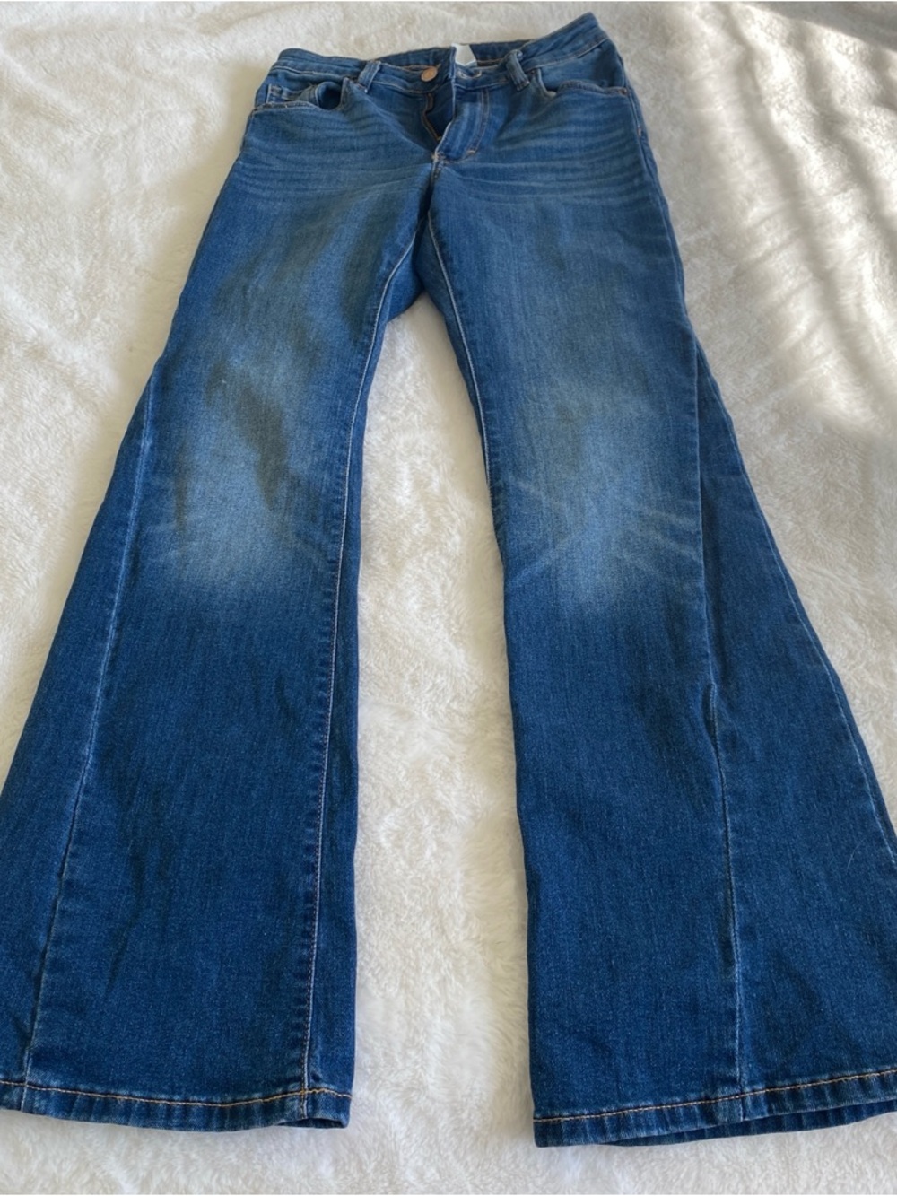 H&M Flare Leg Jeans – Medium Wash Denim